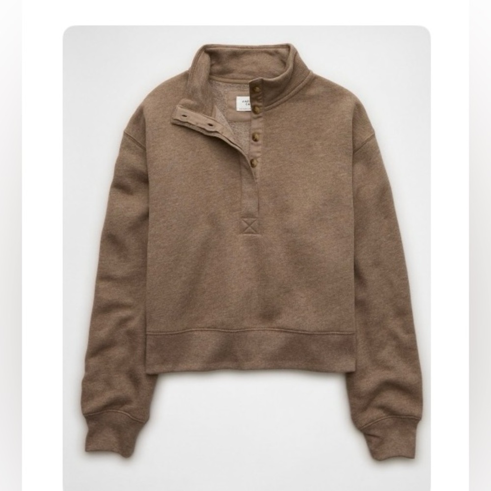 AMERICAN EAGLE HENLEY CROPPED FLEECE